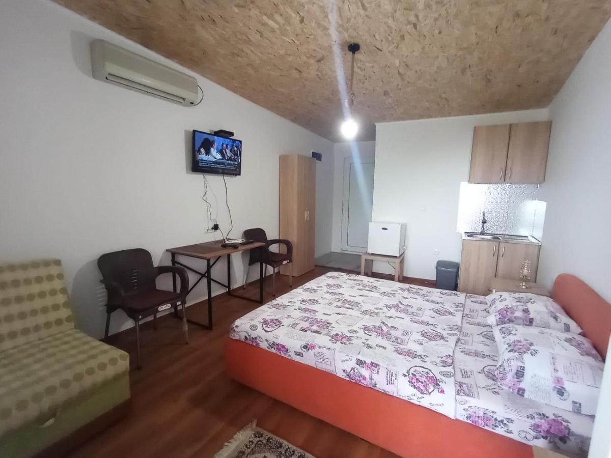 Lakeview Apartments Stojovic فيربازار المظهر الخارجي الصورة